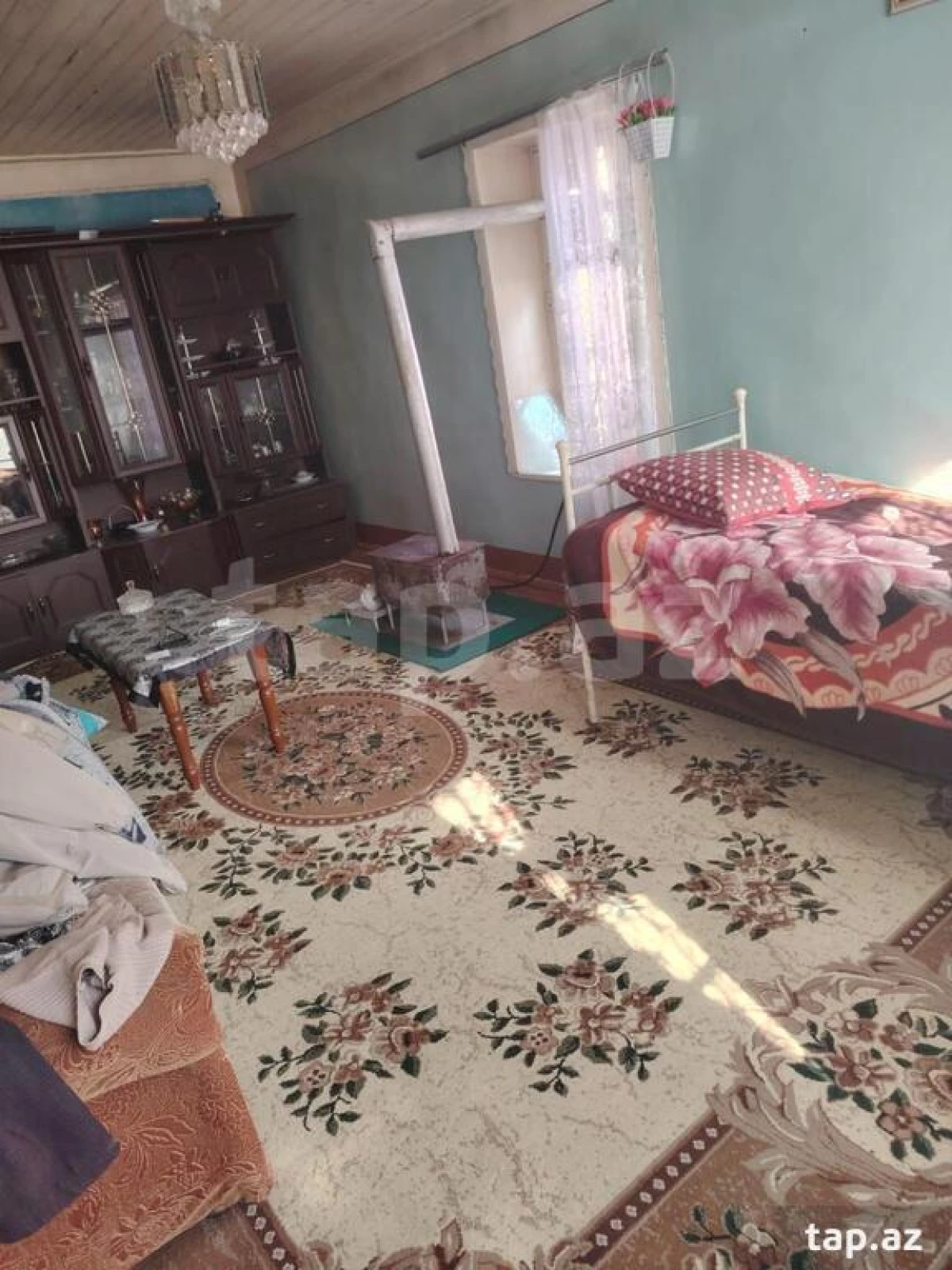 Satılır 5 otaqlı həyət evi