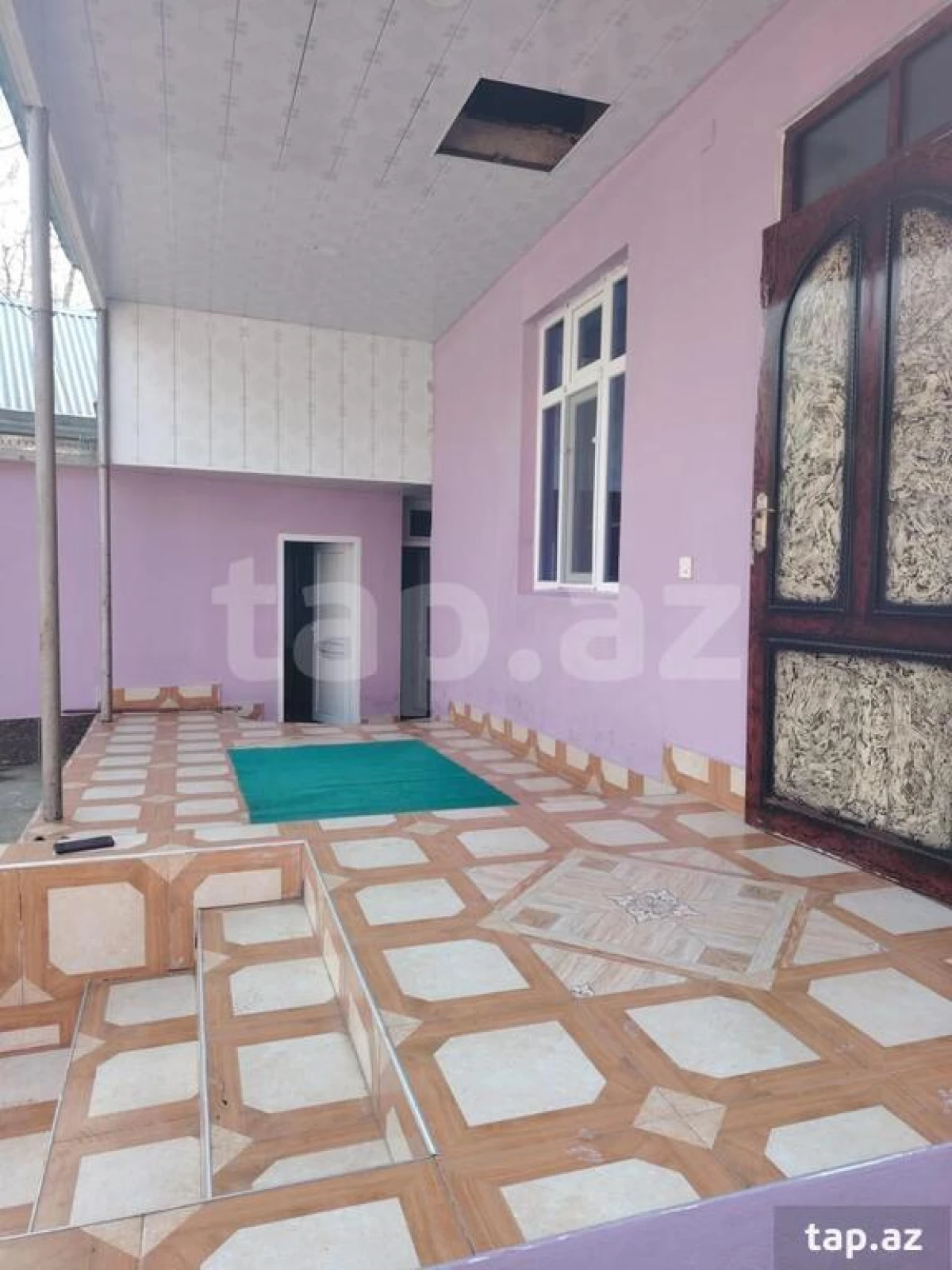 Satılır 5 otaqlı həyət evi