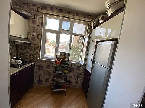 Satılır 3 otaqlı mənzil 82 m²