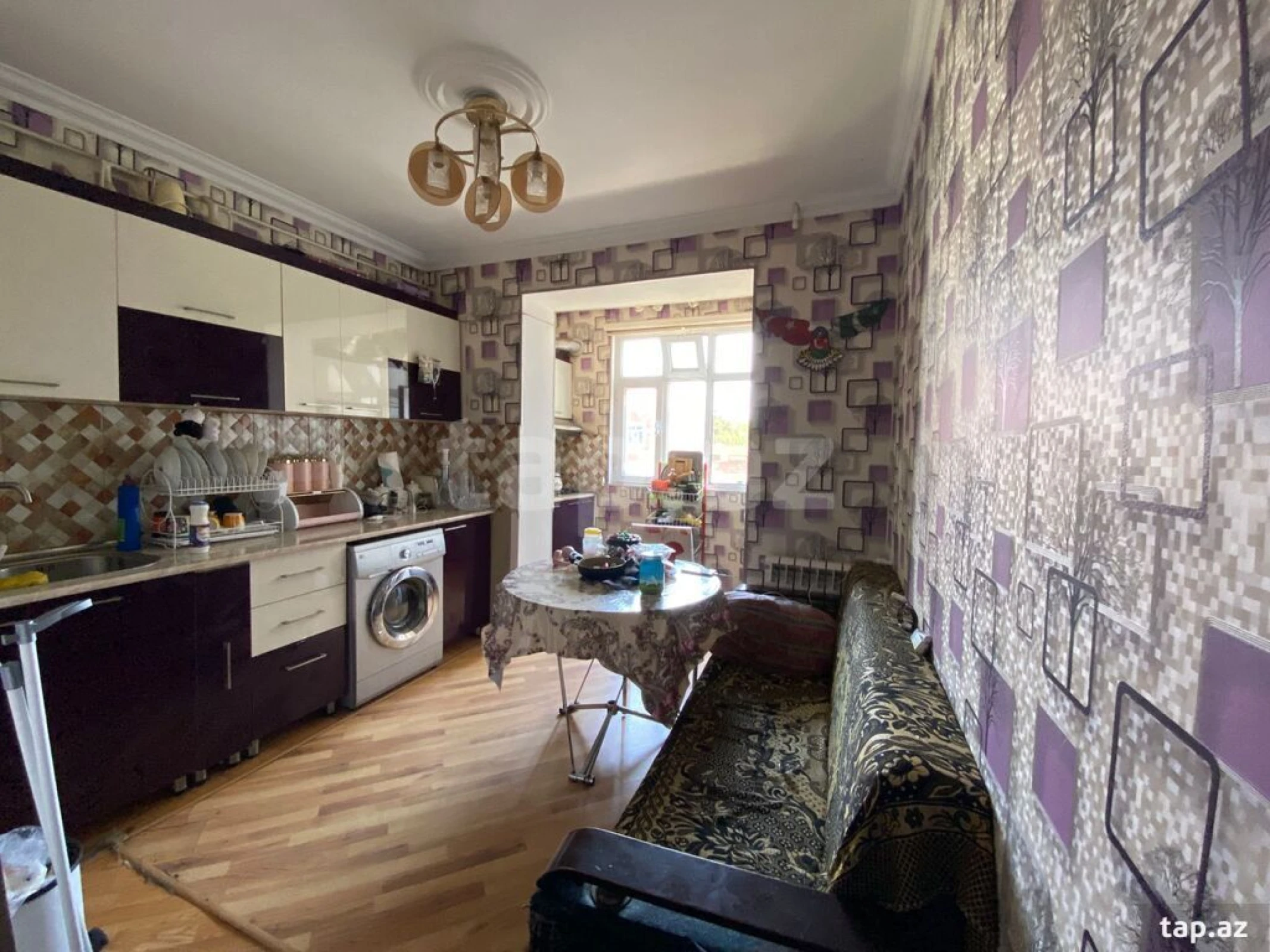 Satılır 3 otaqlı mənzil 82 m²