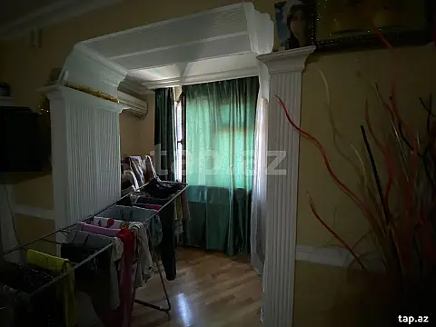 Satılır 3 otaqlı mənzil 82 m²