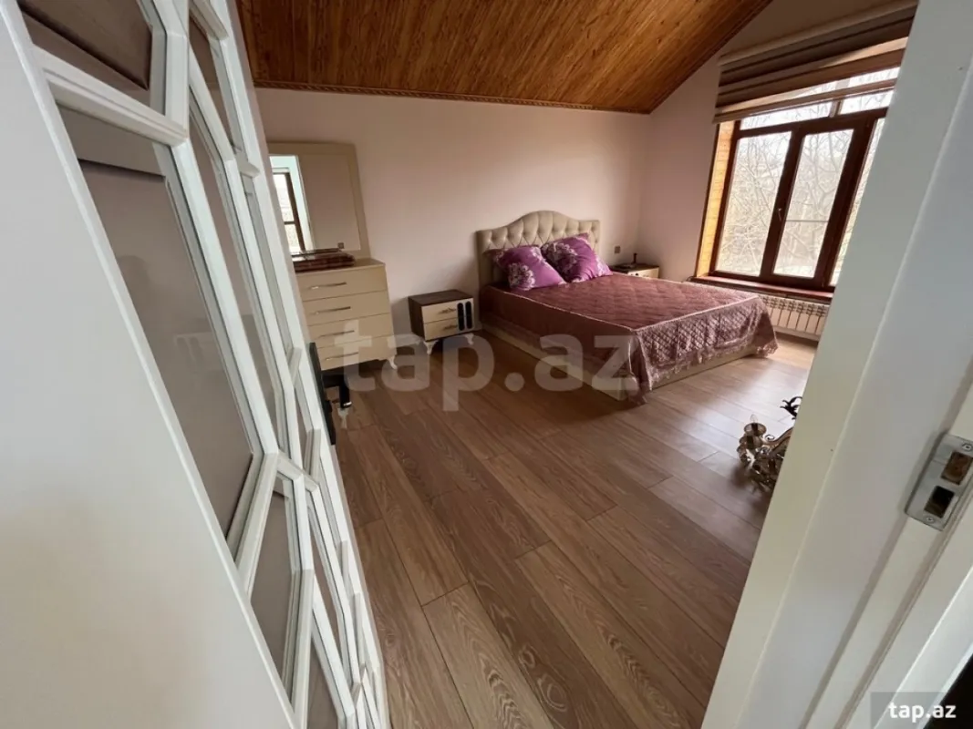 Kirayə verilir 3 otaqlı həyət evi