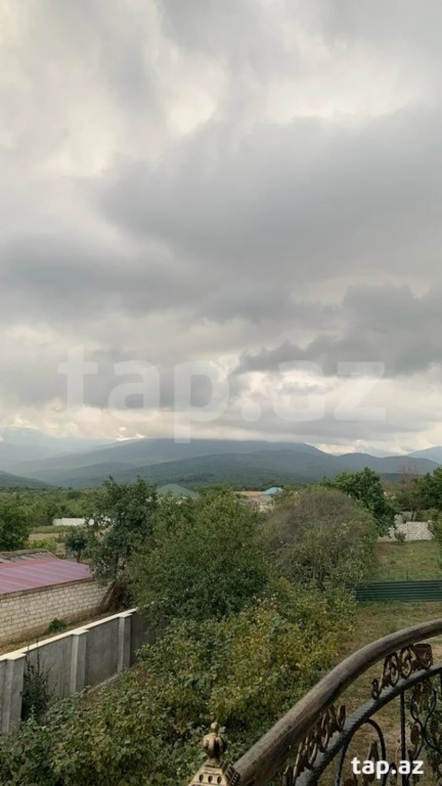 Kirayə verilir 3 otaqlı həyət evi