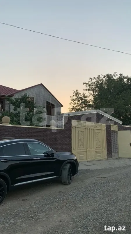 Kirayə verilir 3 otaqlı həyət evi