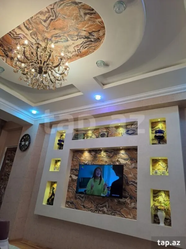 Satılır 3 otaqlı yeni tikili 100 m²