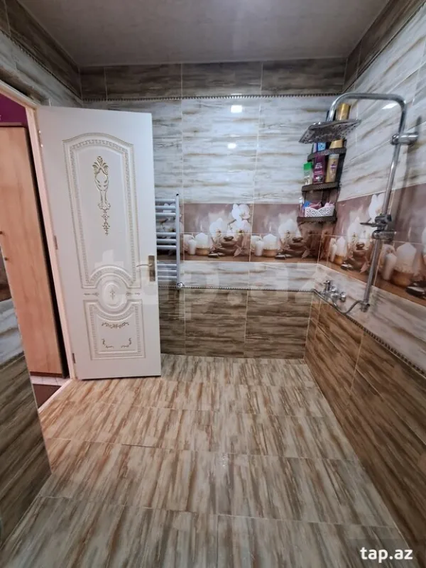 Satılır 3 otaqlı yeni tikili 100 m²