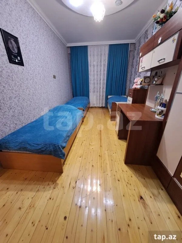 Satılır 3 otaqlı yeni tikili 100 m²