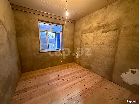 Satılır 3 otaqlı həyət evi 100 m²