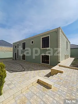 Satılır 6 otaqlı həyət evi
