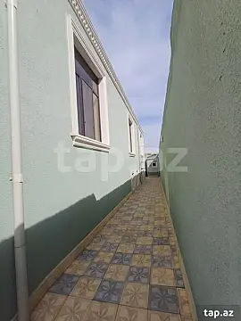 Satılır 6 otaqlı həyət evi