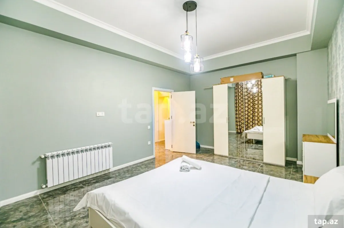 Kirayə verilir 2 otaqlı yeni tikili 100 m²