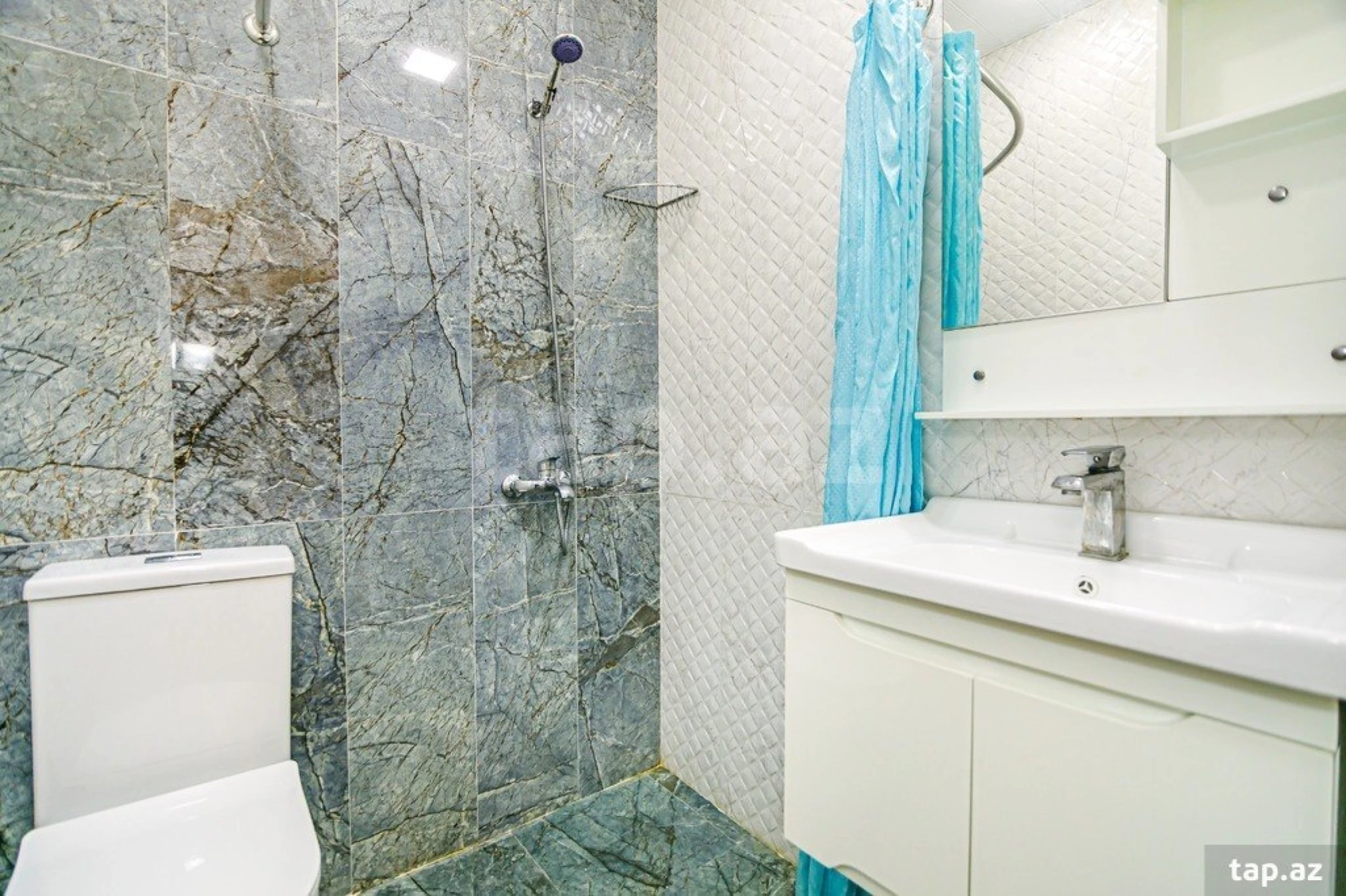 Kirayə verilir 2 otaqlı yeni tikili 100 m²