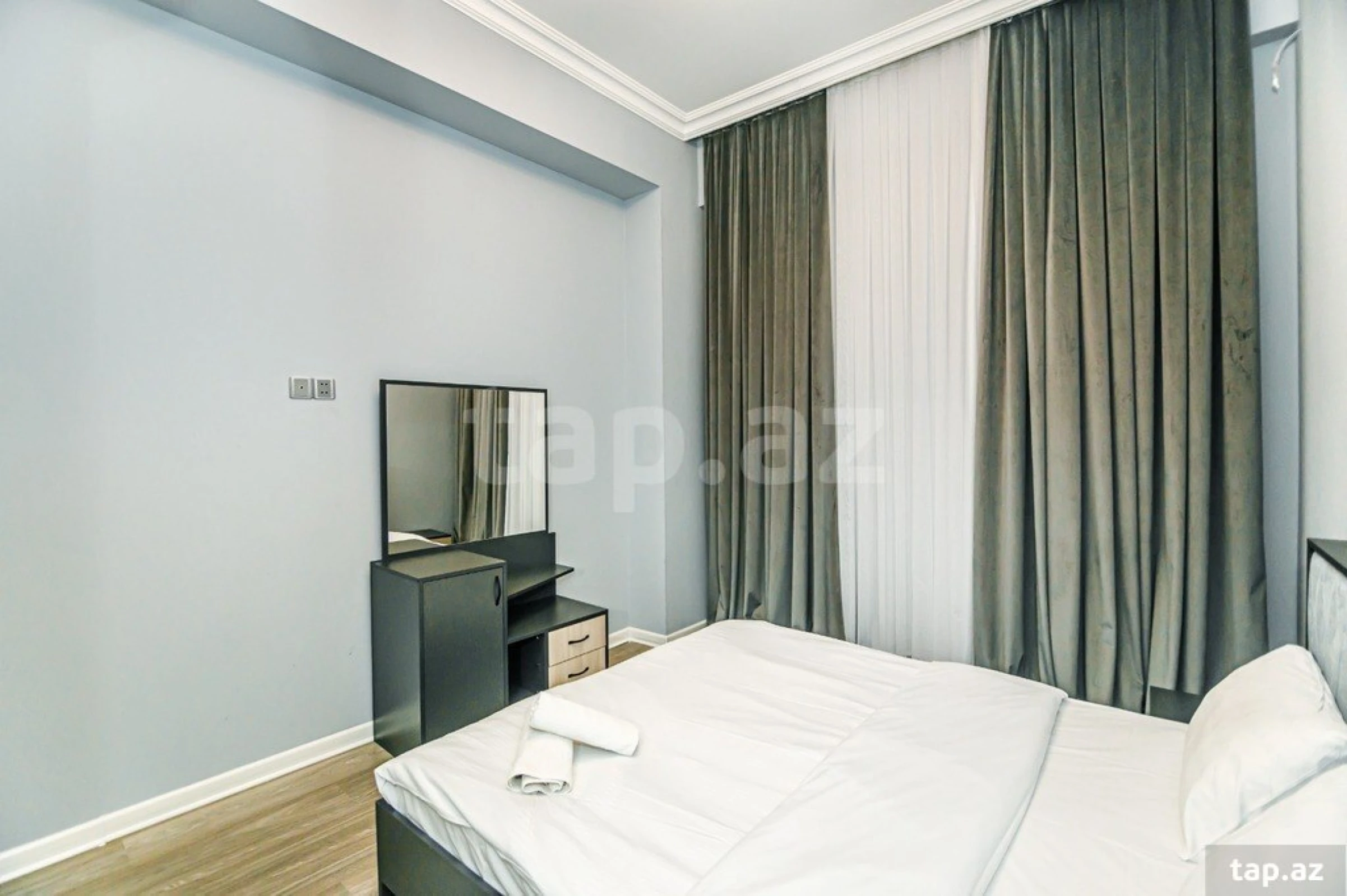 Kirayə verilir 2 otaqlı yeni tikili 100 m²