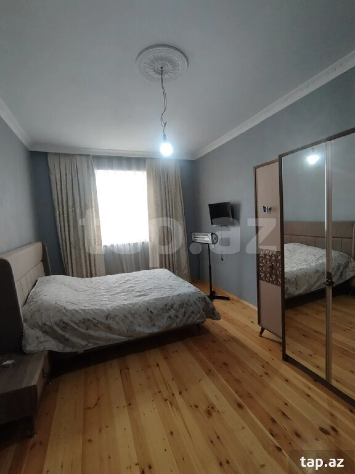 Satılır 8 otaqlı həyət evi 152 m²