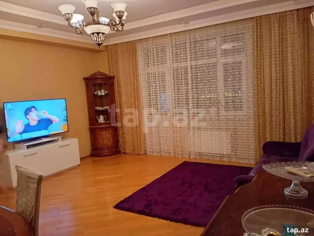 Satılır 3 otaqlı yeni tikili 110 m²