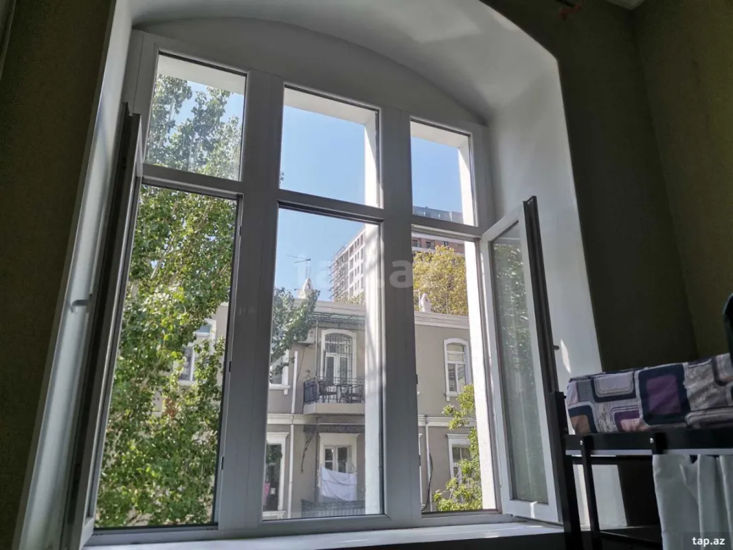 Kirayə verilir 3 otaqlı mənzil 120 m²