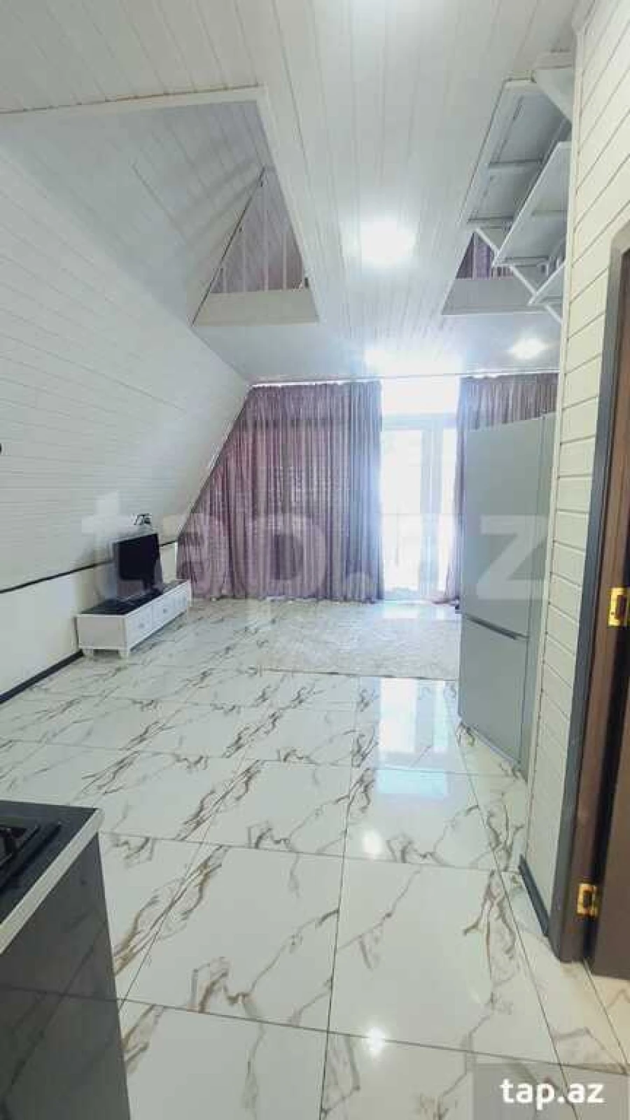 Kirayə verilir 3 otaqlı həyət evi