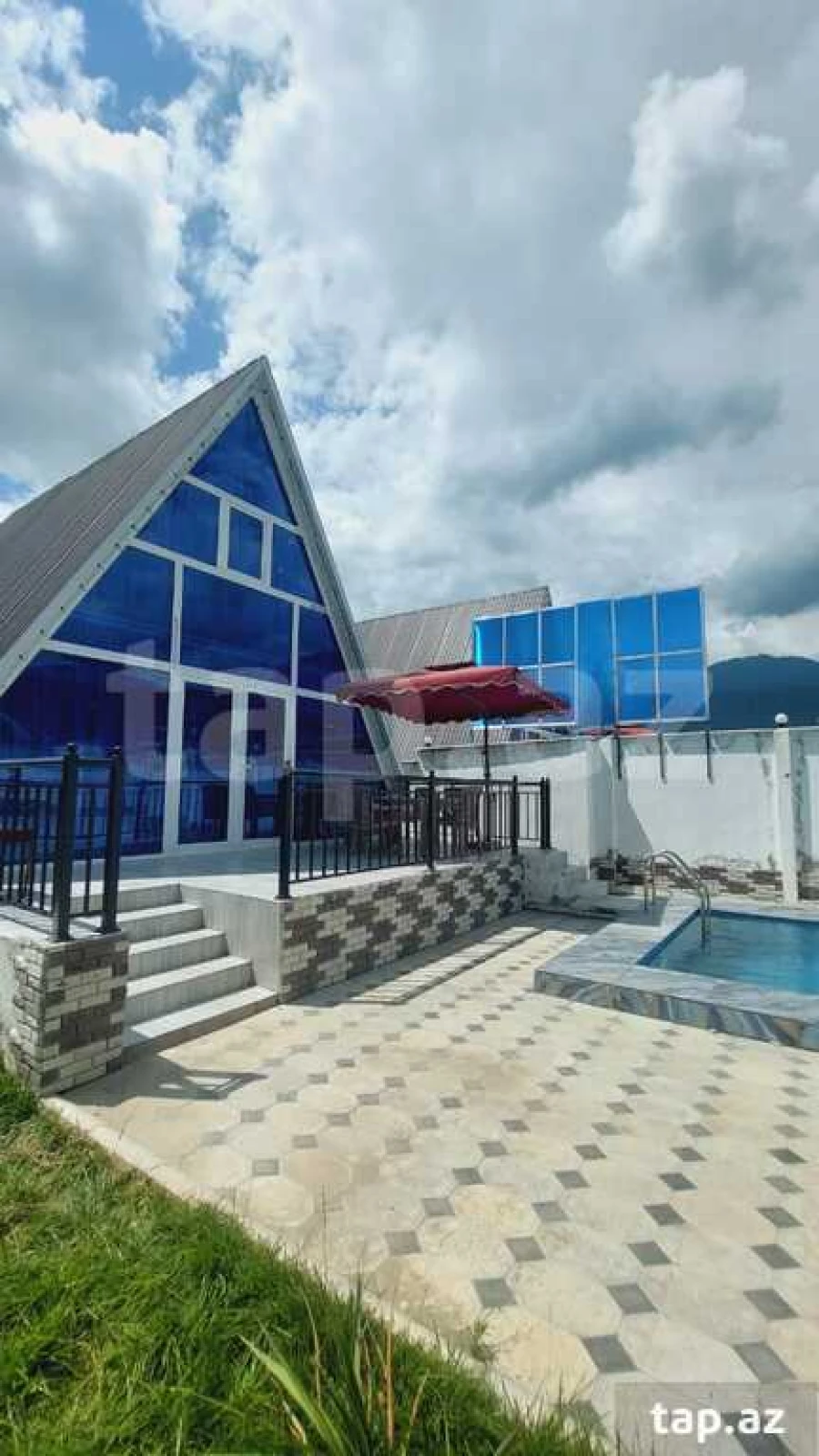 Kirayə verilir 3 otaqlı həyət evi