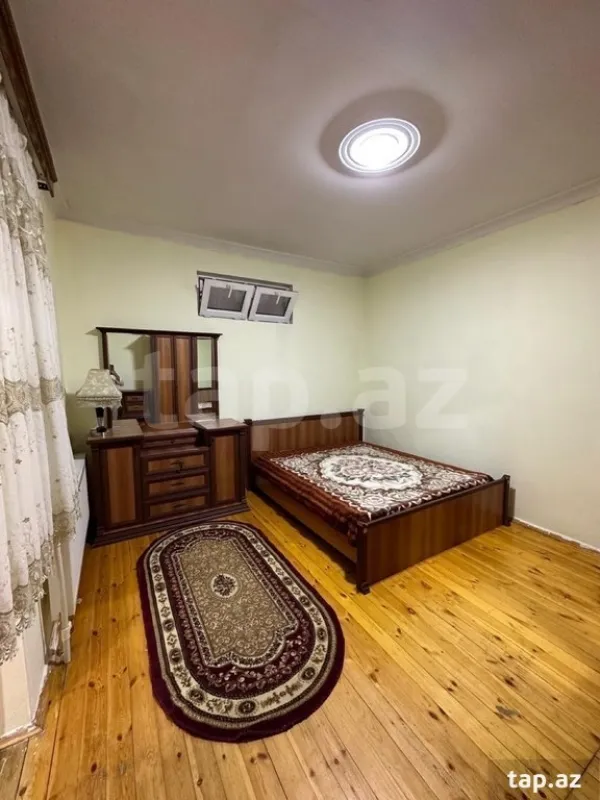 Kirayə verilir 3 otaqlı həyət evi 86 m²