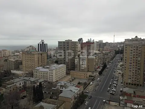 Satılır 3 otaqlı yeni tikili 159 m²