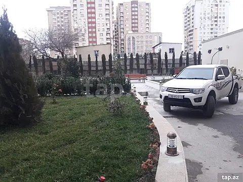 Satılır 3 otaqlı yeni tikili 159 m²