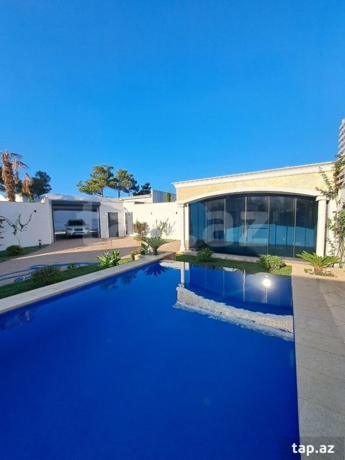 Satılır 4 otaqlı həyət evi