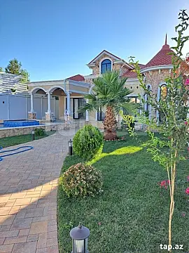 Satılır 4 otaqlı həyət evi