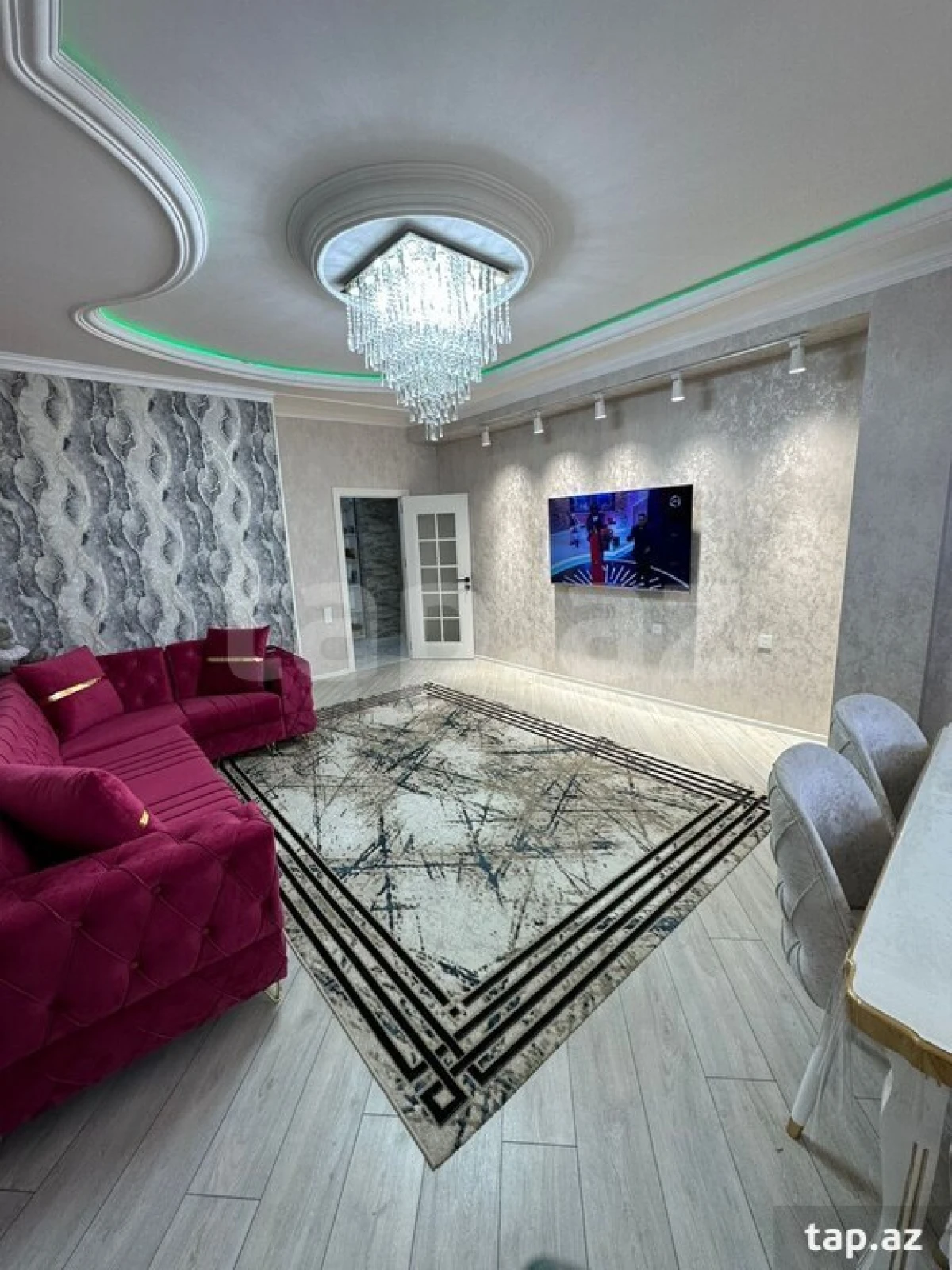 Satılır 2 otaqlı yeni tikili 60 m²