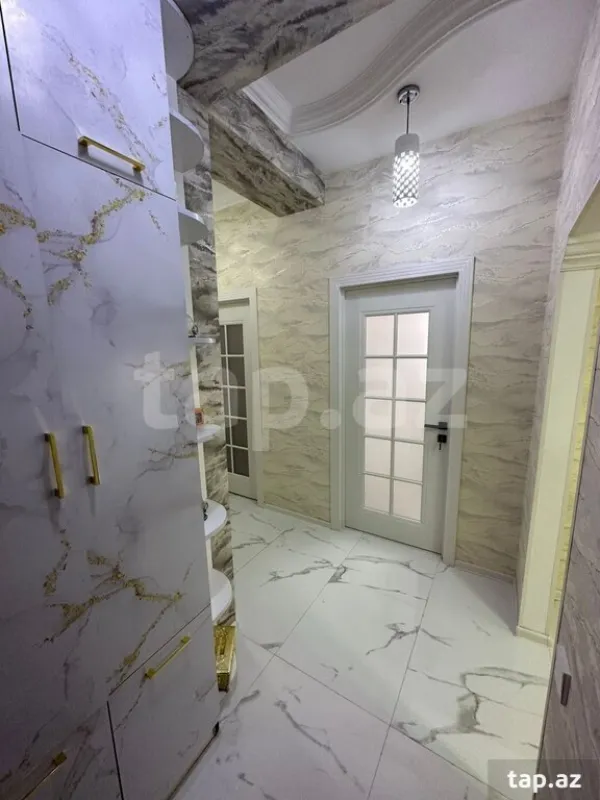 Satılır 2 otaqlı yeni tikili 60 m²