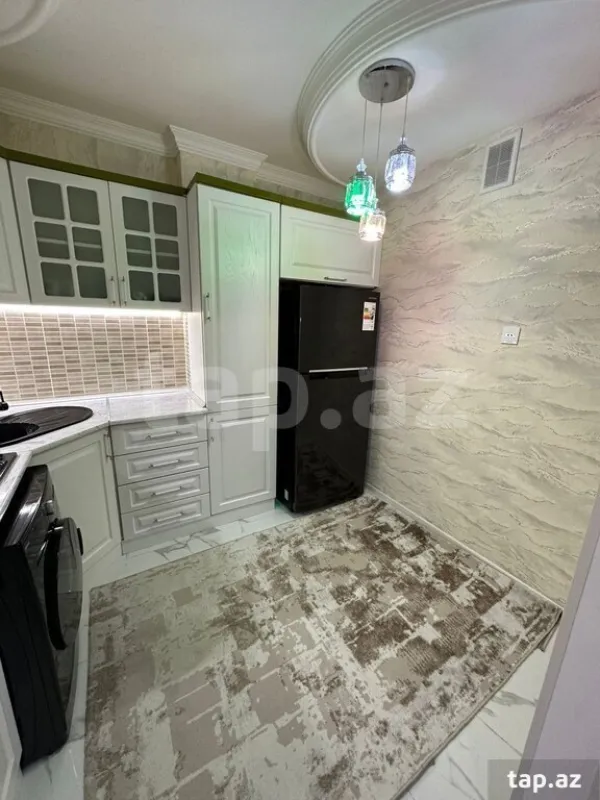 Satılır 2 otaqlı yeni tikili 60 m²