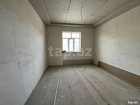 Satılır 4 otaqlı həyət evi