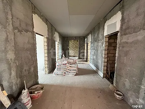 Satılır 4 otaqlı həyət evi