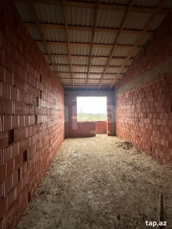 Satılır 2 otaqlı yeni tikili 83 m²