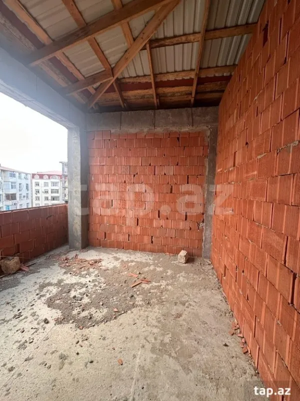 Satılır 2 otaqlı yeni tikili 83 m²