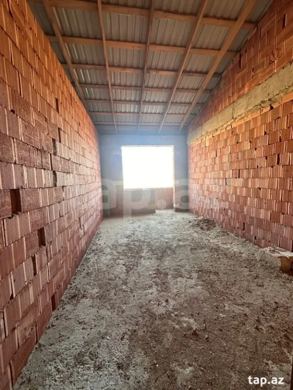 Satılır 2 otaqlı yeni tikili 83 m²