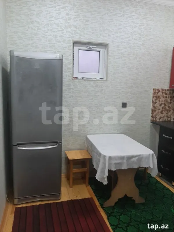 Kirayə verilir 2 otaqlı həyət evi