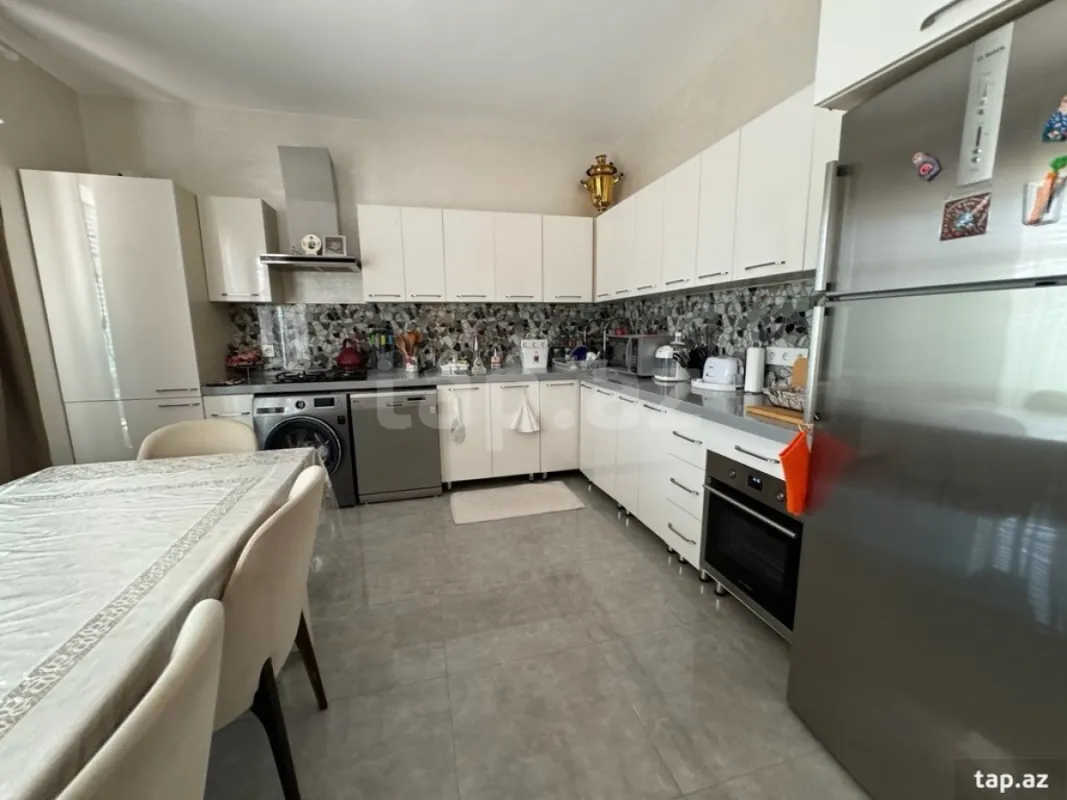 Satılır 2 otaqlı həyət evi