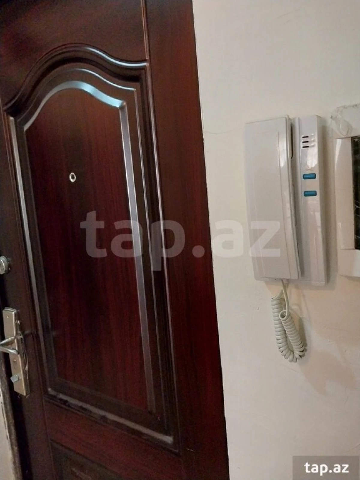 Kirayə verilir 2 otaqlı yeni tikili 90 m²