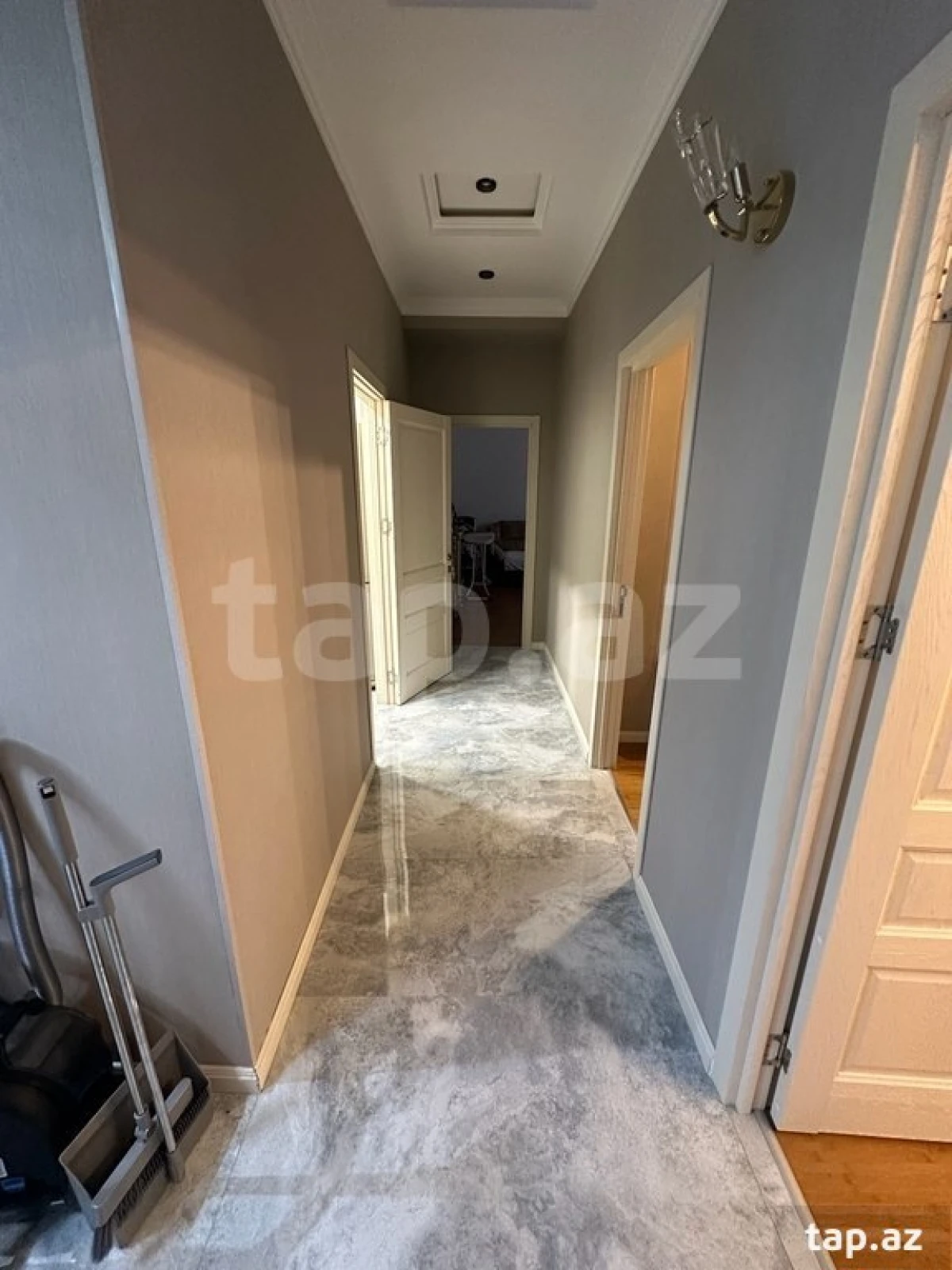 Satılır 4 otaqlı yeni tikili 96 m²