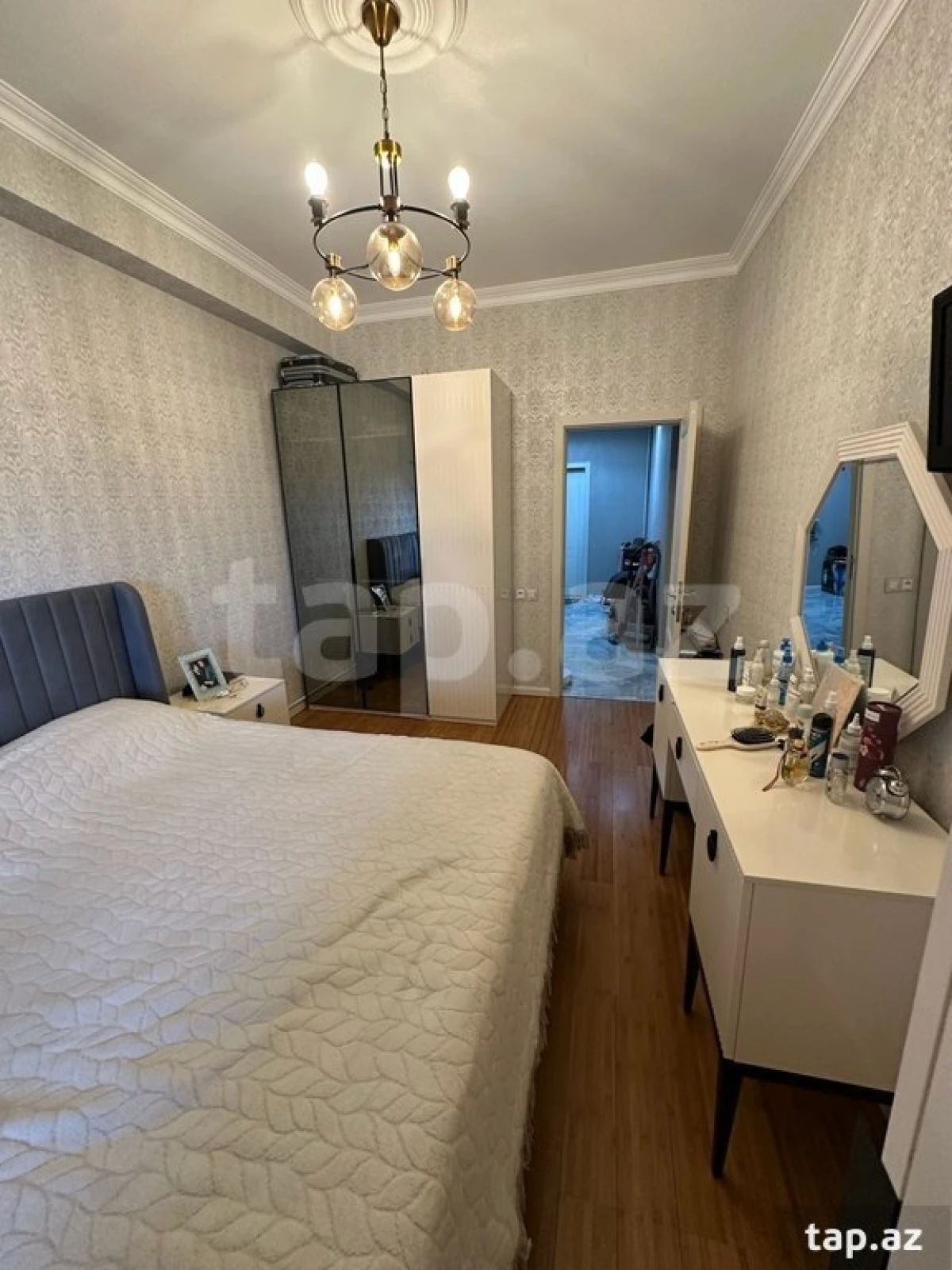 Satılır 4 otaqlı yeni tikili 96 m²