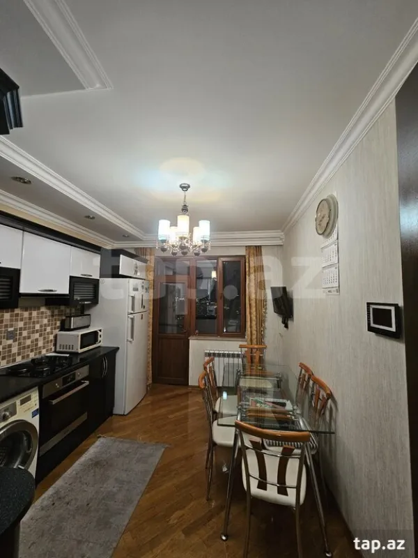 Satılır 4 otaqlı yeni tikili 156 m²