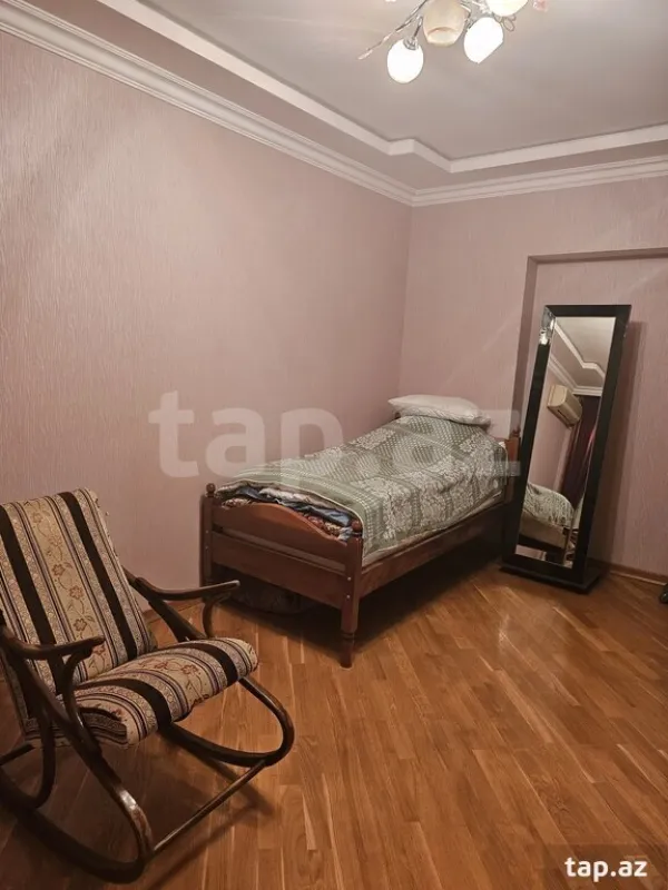 Satılır 4 otaqlı yeni tikili 156 m²