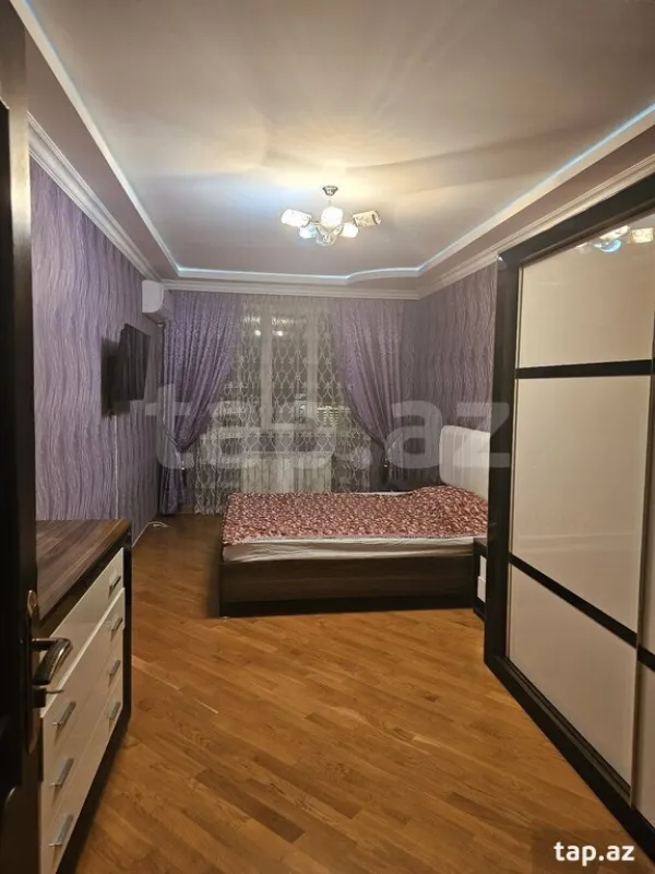 Satılır 4 otaqlı yeni tikili 156 m²