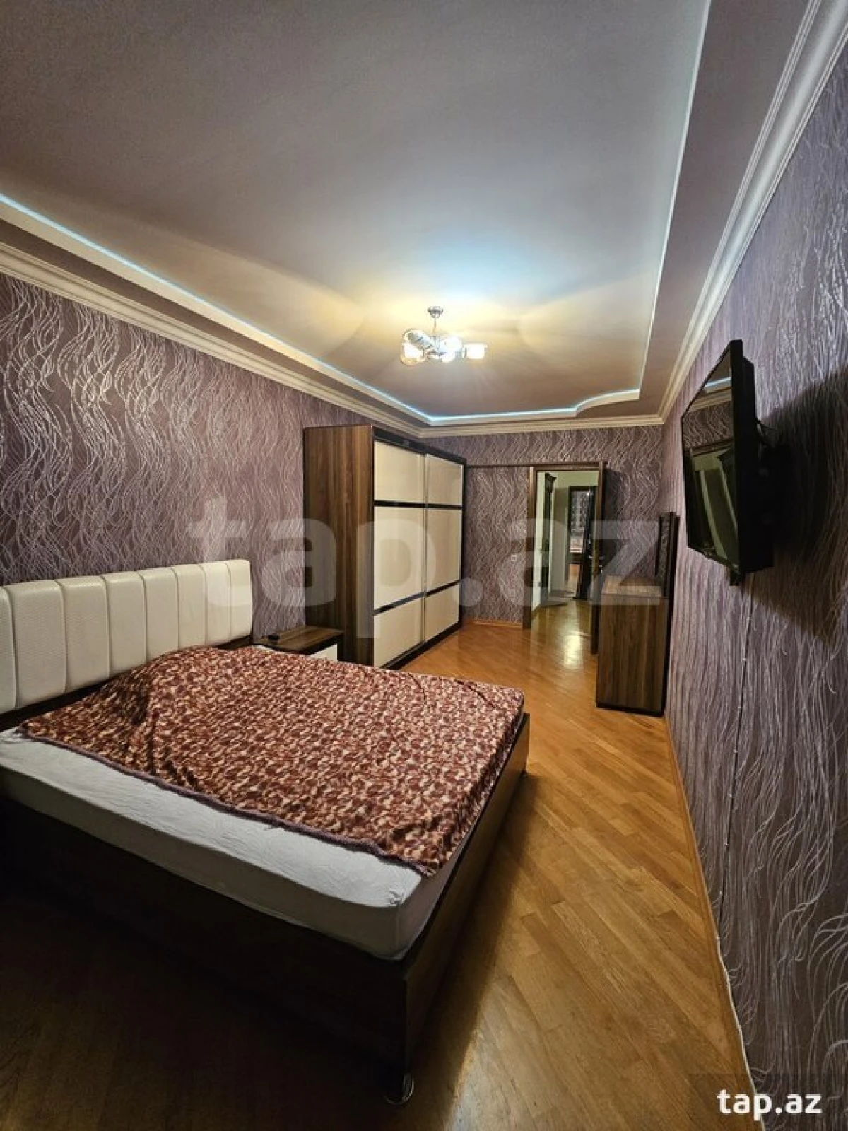 Satılır 4 otaqlı yeni tikili 156 m²