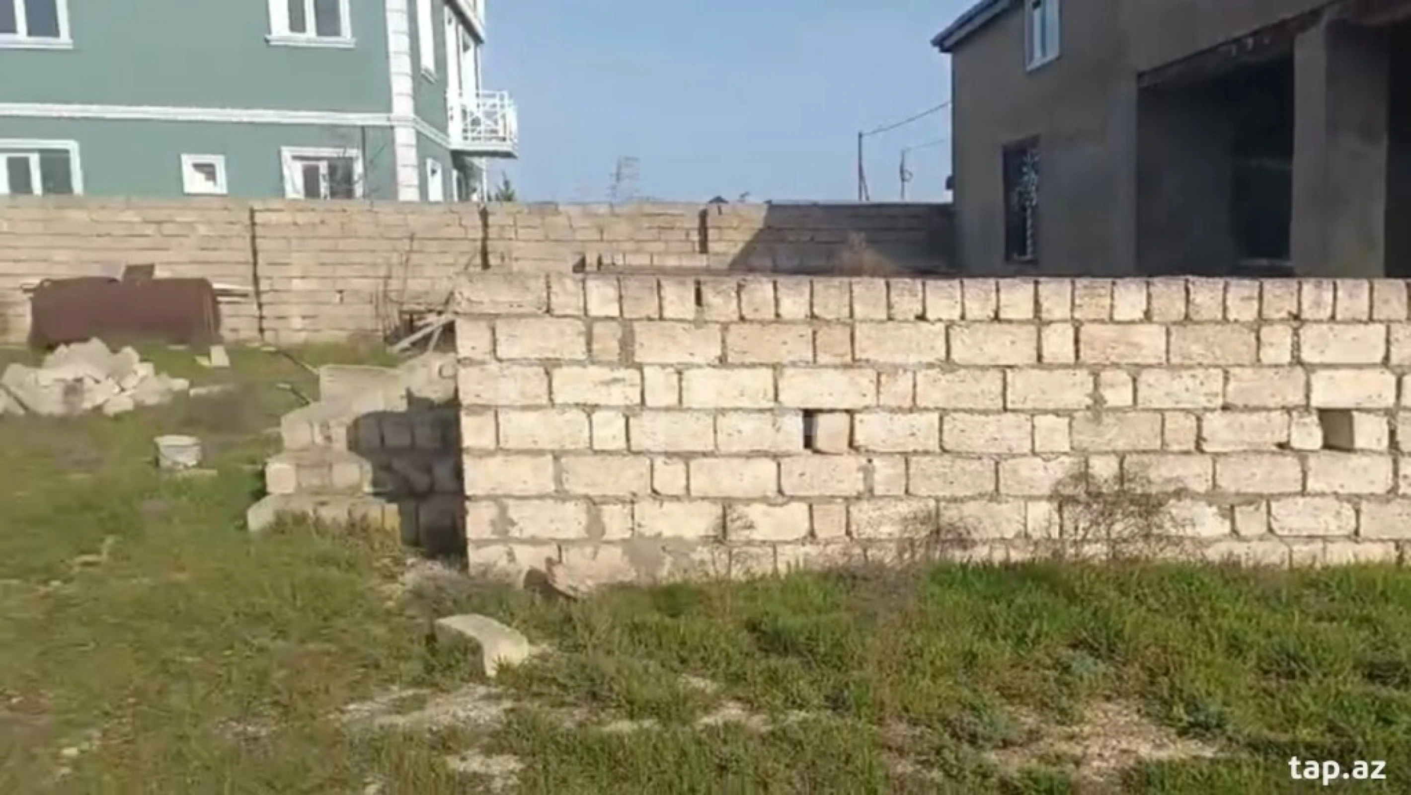 Satılır 3 otaqlı həyət evi