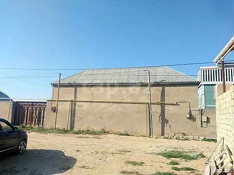 Satılır 3 otaqlı həyət evi