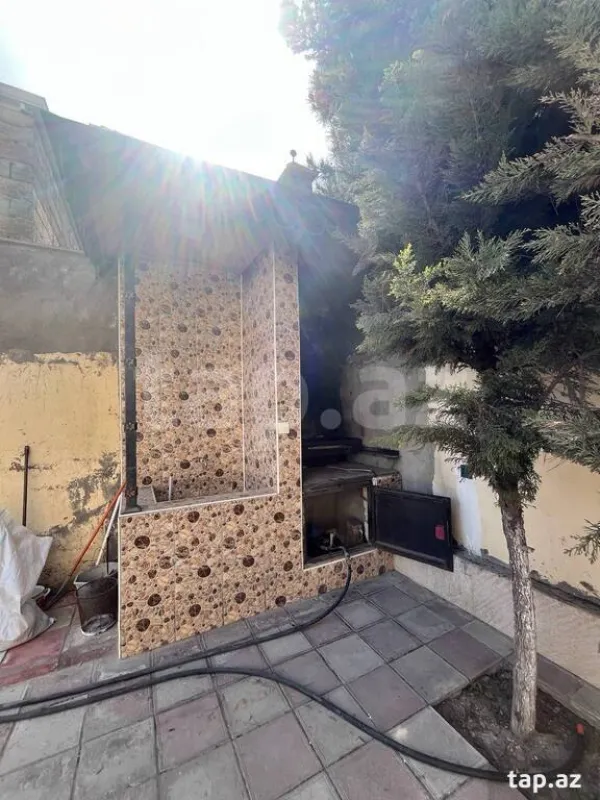 Satılır 5 otaqlı həyət evi