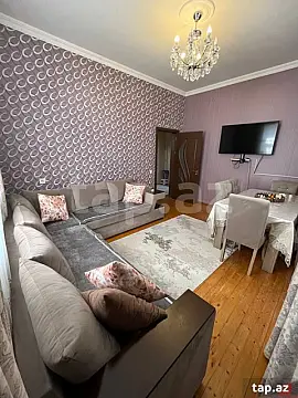 Satılır 5 otaqlı həyət evi