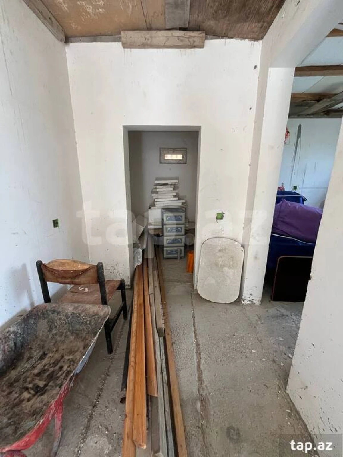 Satılır 5 otaqlı həyət evi