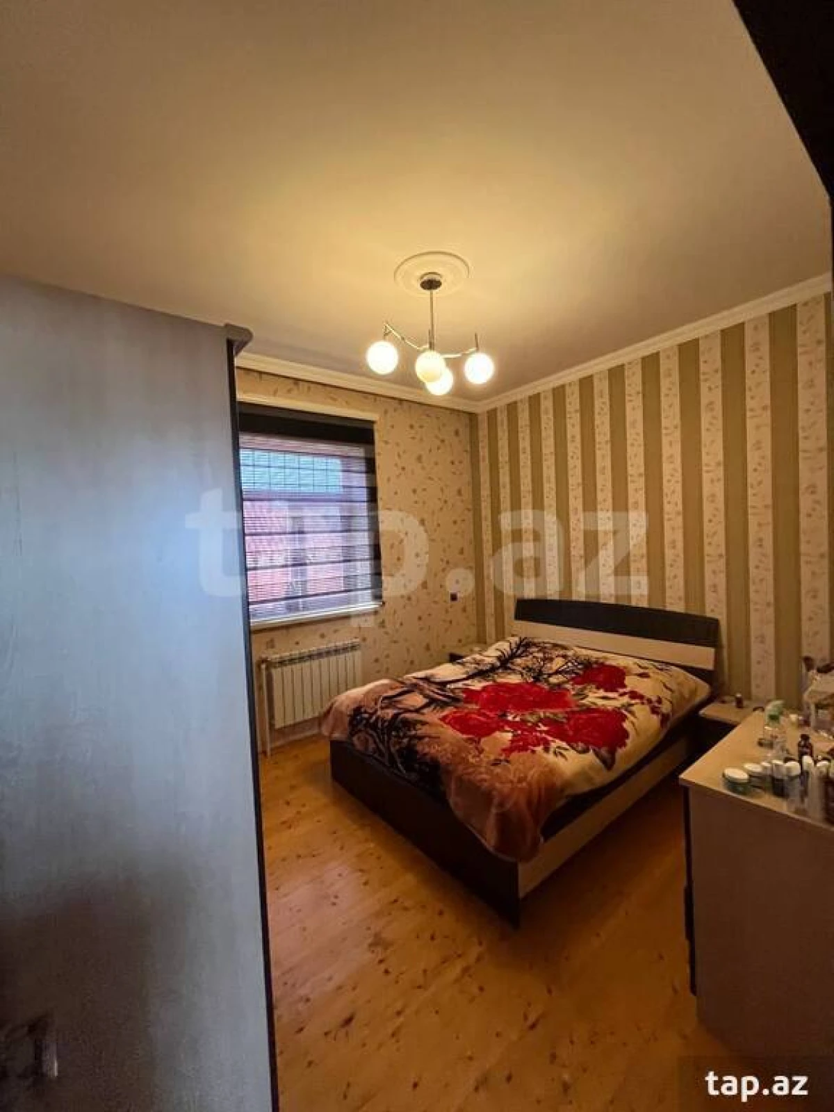 Satılır 5 otaqlı həyət evi